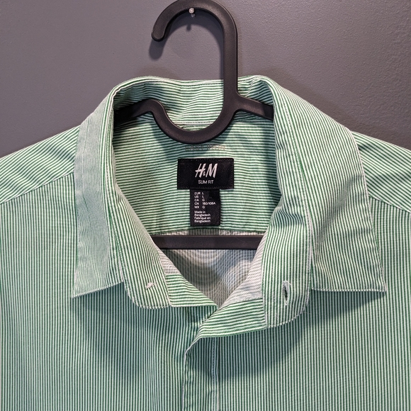 H&M Slim Fit Easy Iron Green Pin Stripe Button Up Shirt Size L Fits like M - Picture 2 of 5